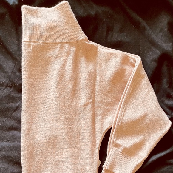 Off the Shoulder Sweater, Size Large - NWT - Picture 2 of 4